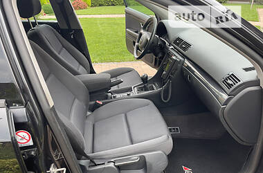 Универсал Audi A4 2002 в 