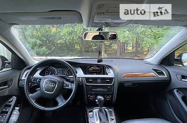 Седан Audi A4 2011 в 