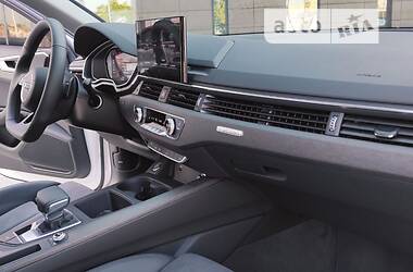 Седан Audi A4 2021 в Кривом Роге