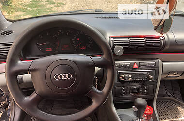 Универсал Audi A4 1999 в Хусте