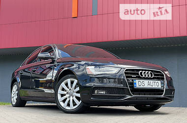 Седан Audi A4 2014 в 