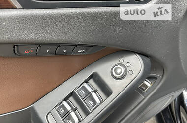Седан Audi A4 2014 в 