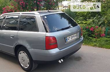 Универсал Audi A4 2001 в Долине