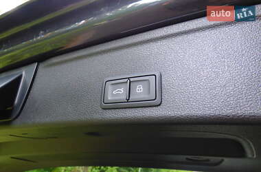 Универсал Audi A4 2019 в Киеве