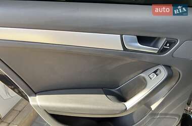 Седан Audi A4 2014 в 