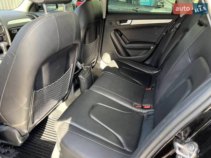 Седан Audi A4 2014 в Одессе