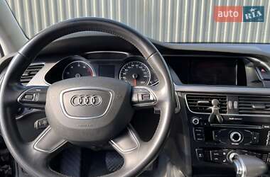 Седан Audi A4 2014 в 