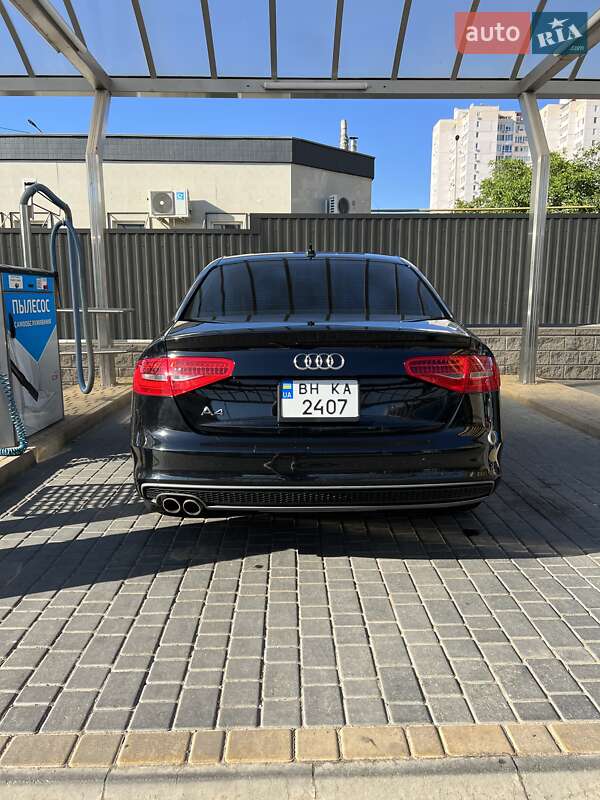 Седан Audi A4 2014 в Одессе