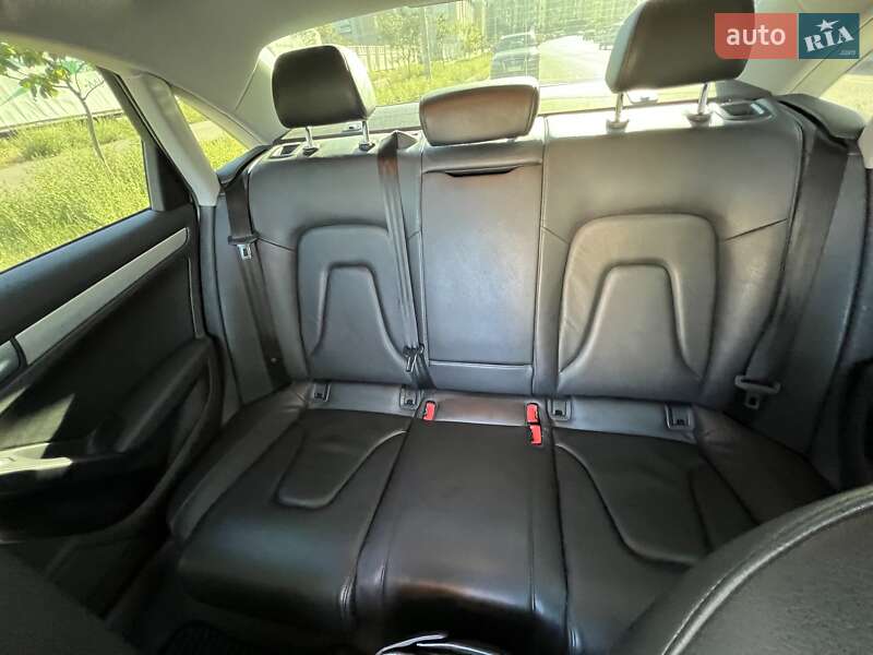 Седан Audi A4 2014 в Одессе