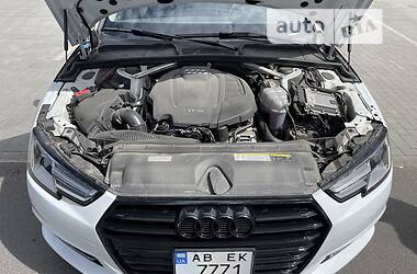 Седан Audi A4 2019 в 