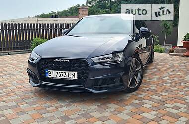 Седан Audi A4 2016 в 