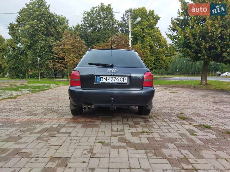 Универсал Audi A4 1997 в Глухове