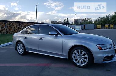 Седан Audi A4 2014 в Полтаві