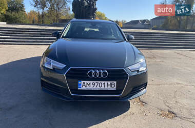 Универсал Audi A4 2017 в 