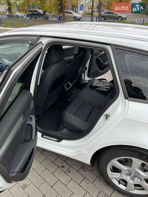 Универсал Audi A4 2011 в Одессе