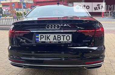 Седан Audi A4 2020 в Львове