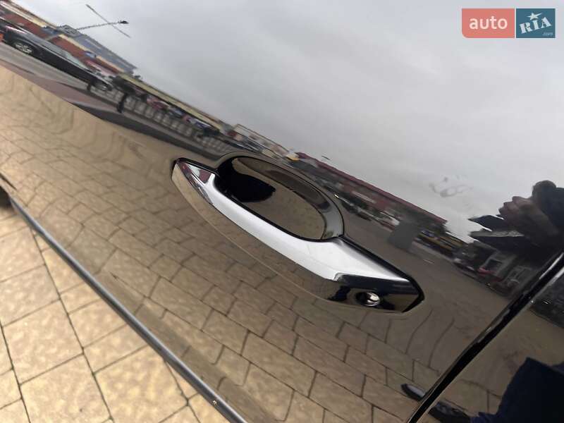 Седан Audi A4 2020 в Львові