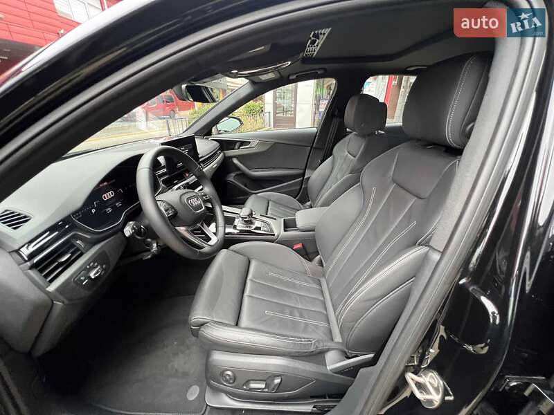 Седан Audi A4 2020 в Львові