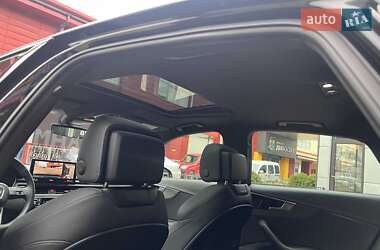 Седан Audi A4 2020 в Львові