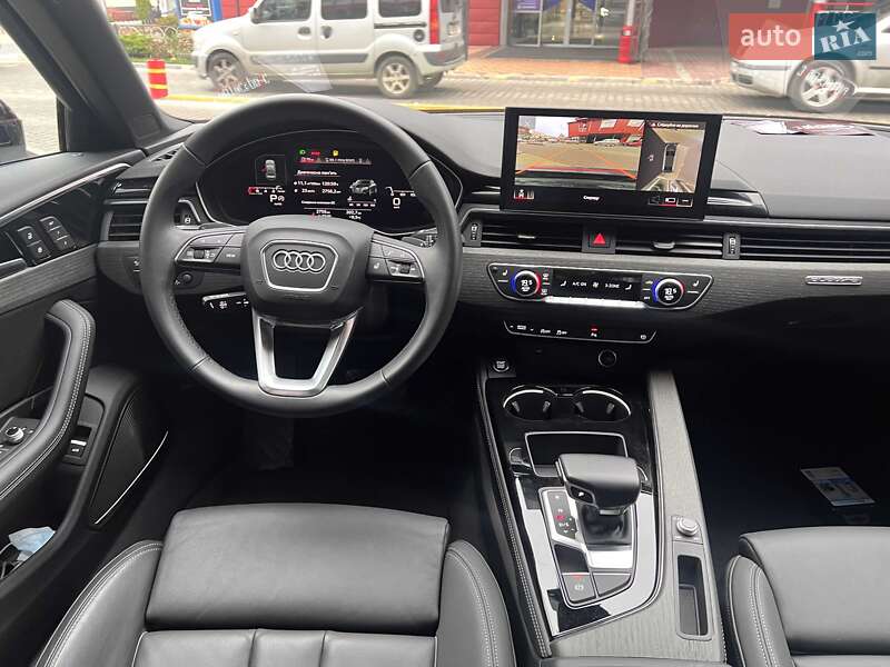 Седан Audi A4 2020 в Львові