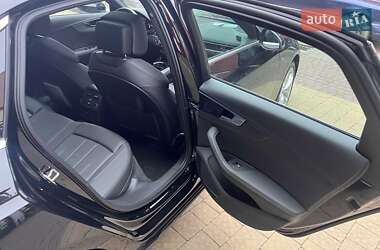 Седан Audi A4 2020 в Львові