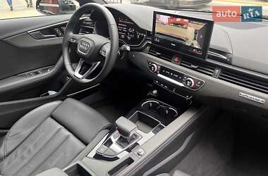 Седан Audi A4 2020 в Львові