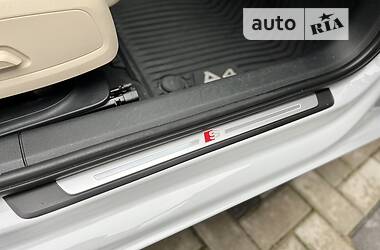Седан Audi A4 2017 в 