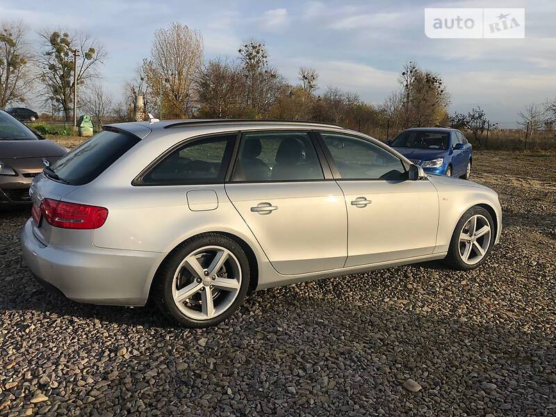 Универсал Audi A4 2011 в Львове