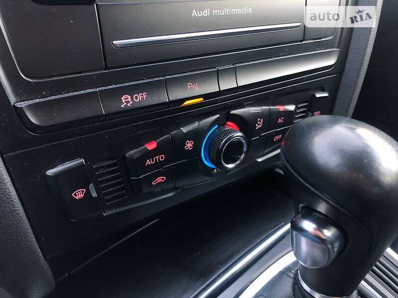 Универсал Audi A4 2011 в Львове