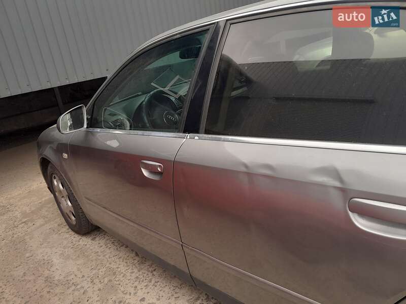Седан Audi A4 2001 в Кременчуге