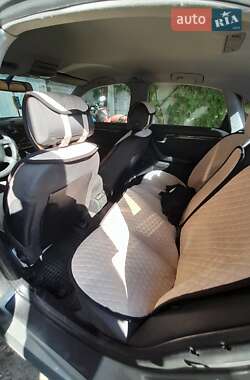 Седан Audi A4 2001 в Кременчуге