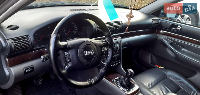 Універсал Audi A4 1999 в Тернополі