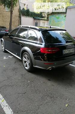 Універсал Audi A4 2014 в Києві