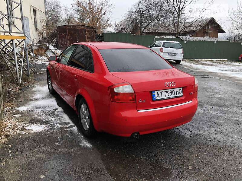 Седан Audi A4 2004 в Калуше