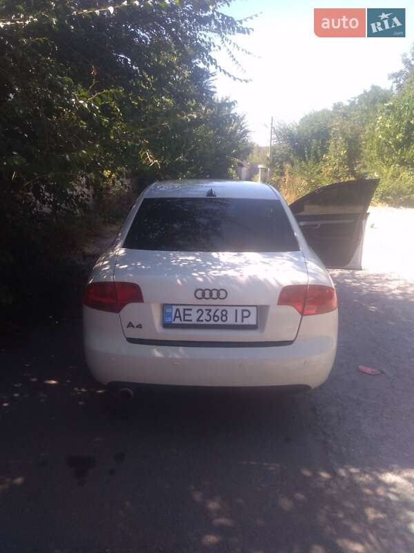 Седан Audi A4 2005 в Верхнеднепровске