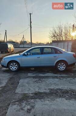 Седан Audi A4 2001 в 