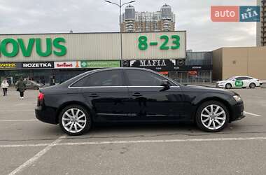Седан Audi A4 2012 в 