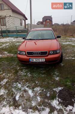 Седан Audi A4 1995 в Боярці