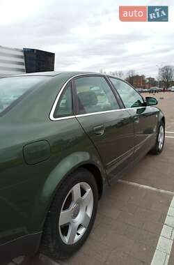 Седан Audi A4 2001 в Житомирі