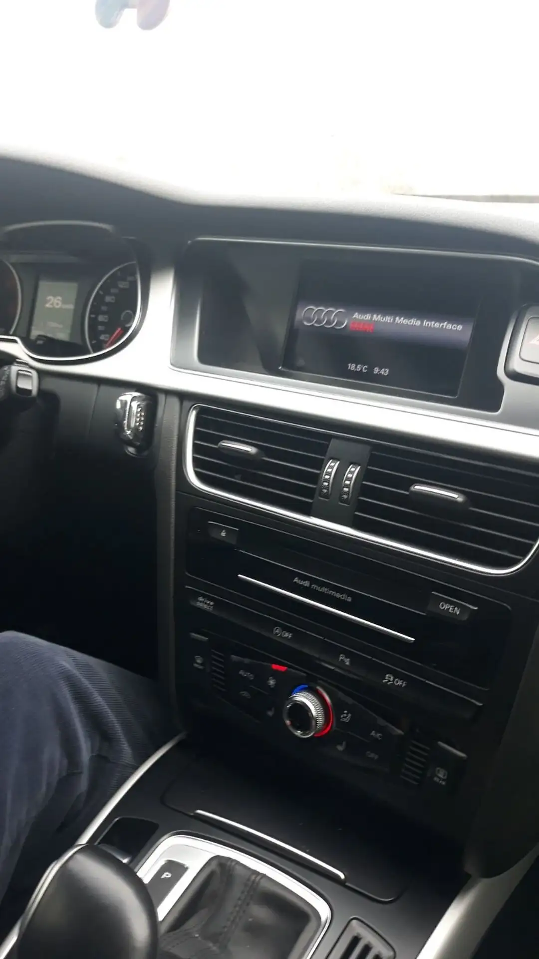 2015 Audi A4 - мініатюра 6