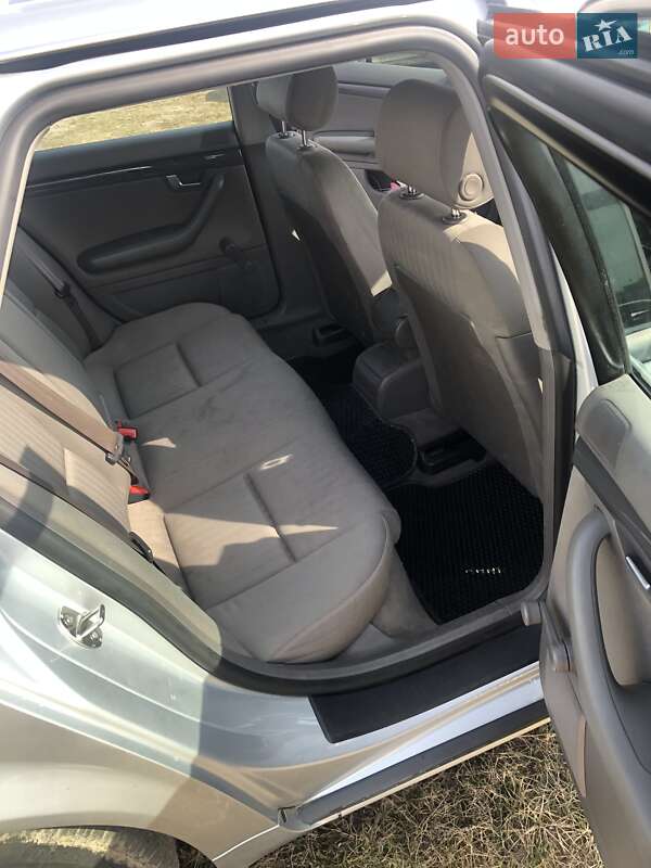 Универсал Audi A4 2003 в Вараше фото 11 Универсал Audi A4 2003 в Вараше