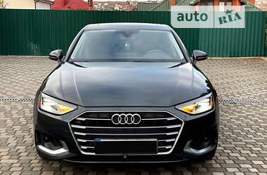 Седан Audi A4 2019 в 