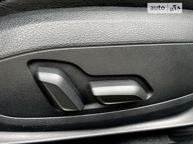 Седан Audi A4 2019 в Хмельницькому