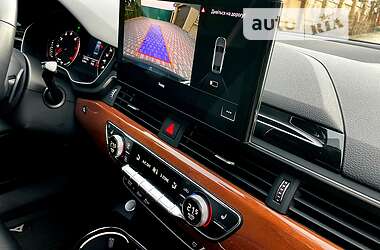 Седан Audi A4 2019 в 
