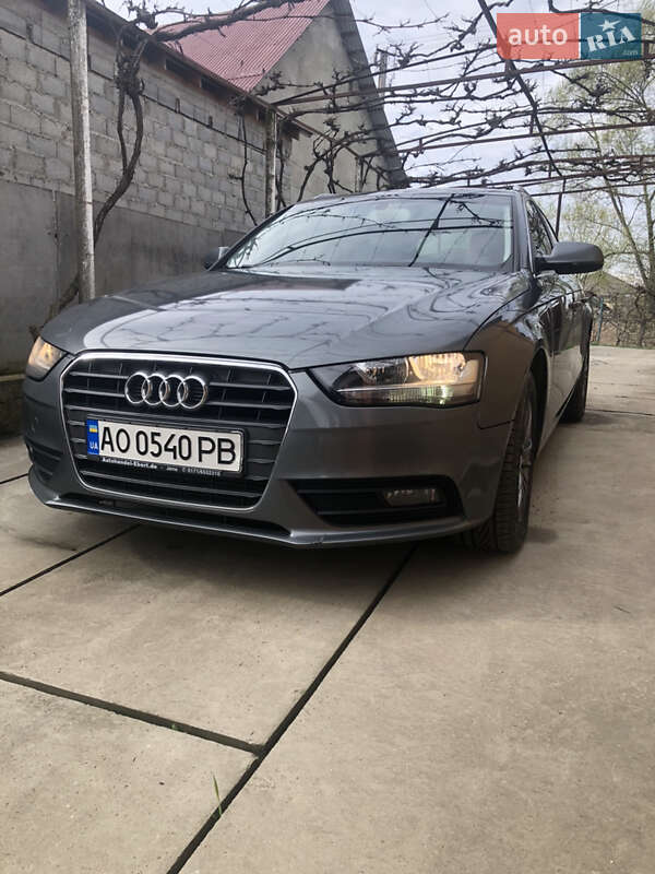 Универсал Audi A4 2012 в Ужгороде фото 11 Универсал Audi A4 2012 в Ужгороде