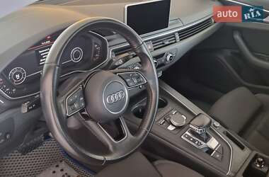 Седан Audi A4 2016 в 