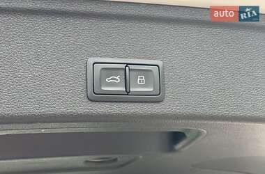Универсал Audi A4 2019 в 
