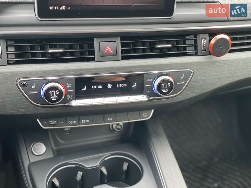 Универсал Audi A4 2019 в Житомире