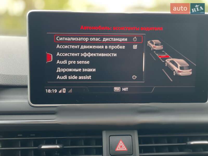 Универсал Audi A4 2019 в Житомире