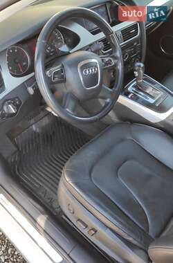 Седан Audi A4 2010 в Черновцах